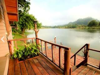 The Nature Club Resort Sangkhla Buri Exterior foto